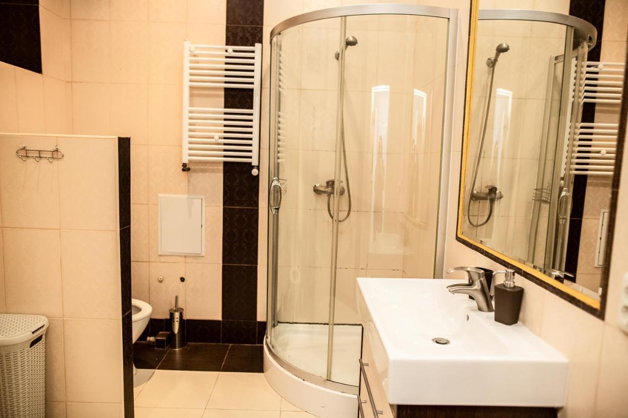 Театральна#Ilike# Apartment Лвив Екстериор снимка